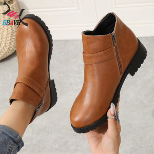 Botines Cómodos para Mujer con Punta Redonda, Diseño de Cremallera Lateral y Tacón Bajo Grueso para Uso Diario en la Oficina - Product Image 3