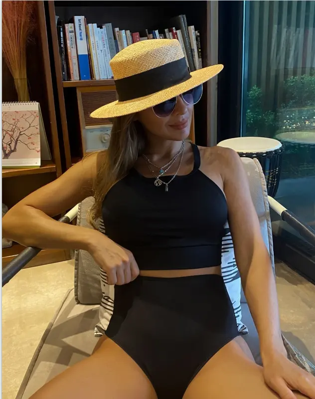 중국 공장 사용자 정의 도매 새로운 블랙 섹시한 두 조각 비키니 세트 비치 착용 높은 허리 수영복 여성 높은 목 수영복