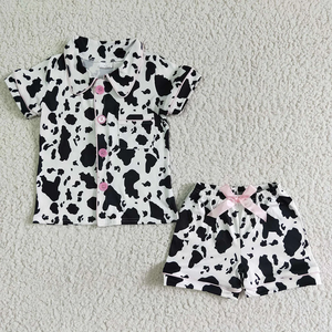 Conjuntos de pijamas de verano para niñas pequeñas, estampados con motivos occidentales, camisetas de manga corta con botones y pantalones cortos, ropa de descanso, conjunto de 2 piezas - Product Image 4