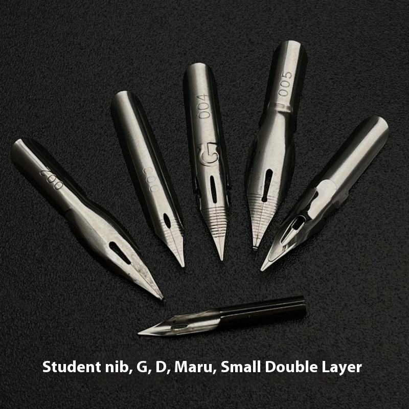 Una Punta de almacenamiento de agua de doble capa