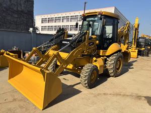 Cargador de Tractor CAT 420F Usado, Retroexcavadora 4x4, Cargador Frontal, Capacidad de Carga de 5 Toneladas, Venta de Motor y Caja de Cambios - Product Image 4