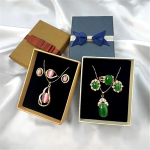 Venta al por mayor conjunto de joyería de moda Calcedonia conjunto de tres piezas Vintage ojo de gato piedra anillo pendiente COLLAR COLGANTE para regalos de navidad - Product Image 3