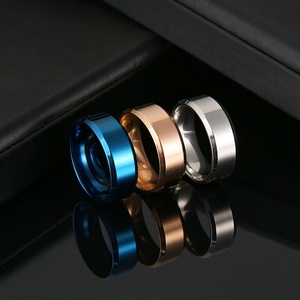 Bagues unies en acier inoxydable gravées, plaquées or 18 carats, argent, noir, bleu, arc-en-ciel, bijoux de fiançailles modernes pour homme - Product Image 5