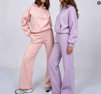 Ensemble survêtement femme ample avec sweat à capuche et short, col rond, couleur unie, longueur au-dessus du genou