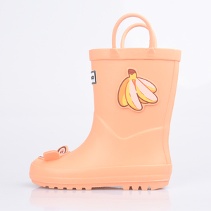 Bottes de pluie en caoutchouc pour enfants orange avec un motif représentant des petits singes et des bananes - Product Image 3