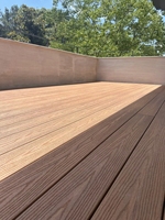 Plancher moderne et écologique en bois composite co-extrusion pour l'extérieur pour le jardin et le parc en bambou durable