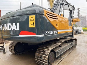 Excavatrice sur chenilles japonaise Hyundai 220-9 2020, moteur Cummins, 20 tonnes, capacité de la benne de 1,2 m, machinerie de haute qualité, rapport d'inspection, 0-2000 heures - Product Image 4