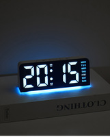 Nouvel arrivage Veilleuse LED numérique double réveil Date semaine affichage de la température Horloge de table de chevet pour la maison