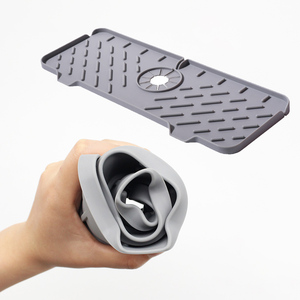 Tapis de protection anti-éclaboussures en silicone pour robinet d'évier de cuisine et tapis de drainage pour robinet de salle de bain, produit ménager à placer derrière le robinet - Product Image 3