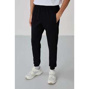 Conjunto Deportivo Negro para Hombre Anton, Transpirable, Talla M para Adultos - Product Image 5