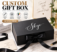 Boîte cadeau en carton rigide magnétique de luxe personnalisée, recyclable, avec laminage mat pour chaussettes, vente chaude 2025