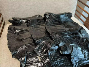 Borsa di Lusso 100% Artigianale in Pelle di Coccodrillo dell'Himalaya, <span class=keywords><strong>Clutch</strong></span> con Bottoni in Pelle di Alligatore e Struzzo Cucita a Mano con Filo Cerato Francese - Product Image 1