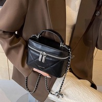 Tas Tote Wanita Kulit Asli Tahan Lama Ramah Lingkungan Vintage Trendi 2025 dengan Ritsleting untuk Perjalanan Musim Semi/Panas