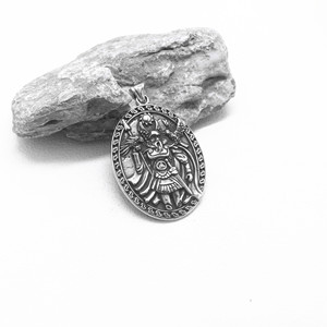 yunnique Unisex <b>Titanium</b> Steel Pendant Necklace Oval Viking Warrior Design Retro Style Fashion Jewelry - Product Image 3