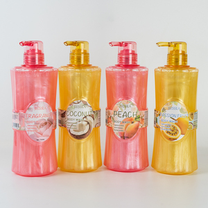 Gel Douche Scintillant aux Fruits Colorés, Rafraîchissant, Lissant et Éclaircissant - Product Image 1
