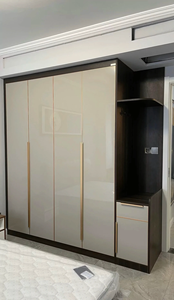 Armario a Medida de Lujo Moderno y Minimalista, Diseñado para Maximizar el Espacio, Muebles de Dormitorio, Armario Vestidor Color Greige - Product Image 4