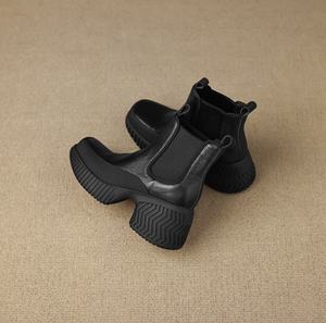 Bottines courtes en cuir à lacets et talons hauts, à semelle souple, style rétro décontracté, matures et à la mode, polyvalentes - Product Image 1