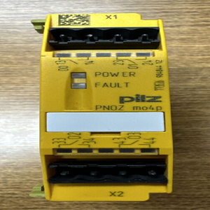 Módulo de Expansión de Relé de Seguridad Plc Mo4p 773536 **usado- Garantizado** con Garantía del Producto - Product Image 2