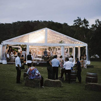 Tente chapiteau EXPO mariage 10*21m pour utilisation par 200 personnes Des tentes entièrement transparentes peuvent être personnalisées