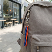 Llavero de paracord trenzado hecho a mano, cordón para bolso, cuerda 550, llavero de tejido de maíz, adorno para mochila, colgante para cartera, cierre de mosquetón