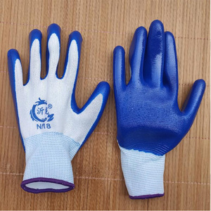 ถุงมือไนไตรล์เคลือบสีน้ำเงินยี่ห้อ Yilong 518 แบบเต็มนิ้ว 13 เข็ม ป้องกันการลื่น ทนน้ำมัน สำหรับงานหนัก - Product Image 2