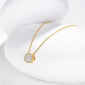 Collier en diamant moissanite personnalisé innovant avec des bijoux haut de gamme sertis de pierres pour les femmes, les amateurs de mode et les propriétaires de marques - Product Image 3