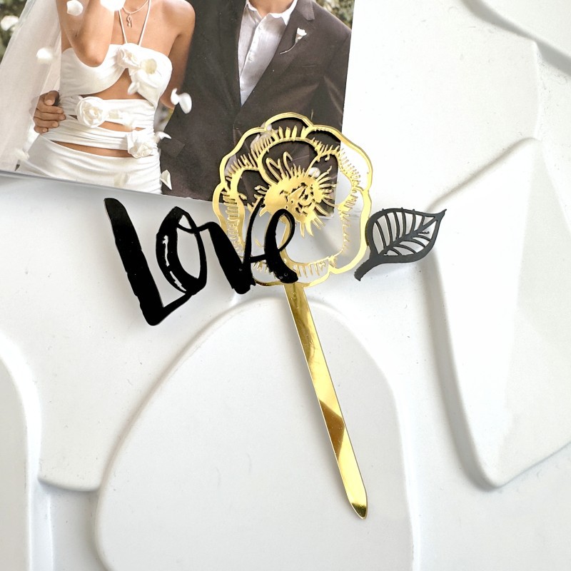 LOVE rose black gold