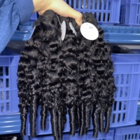 Extensions de Cheveux Humains Bruts Naturels : Lots de Cheveux Cambodgiens en Gros, Fournisseurs de Tissages de Cheveux Bouclés Birmans à Cuticules Alignées pour le Dropshipping