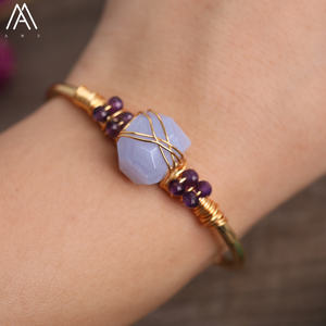 Pulsera de cuentas de Nugget de piedra de cristal Natural, brazalete abierto de cobre dorado envuelto con alambre - Product Image 6