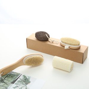 Ensemble de spa moderne 4 pièces de l'usine, idées cadeaux, brosse de bain en bois de sauna, loofah, pierre de feu, brosse à <span class=keywords><strong>main</strong></span> en bambou, produits de douche pour le corps - Product Image 4