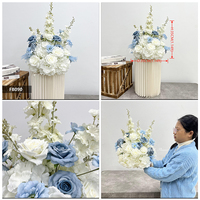 Boule de roses blanches en soie réaliste DKB, centre de table luxueux pour mariage, fleur artificielle classique de 80 cm, grande boule de fleurs artificielles