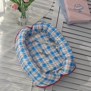 Şık Kırmızı Beyaz Mavi Ekoseli Evcil Hayvan Taşıma Çantası Tatlı Köpek Taşıyıcısı Hafif Seyahat Çantası Kırmızı Askılı Küçük Köpekler ve Kediler için - Product Image 6