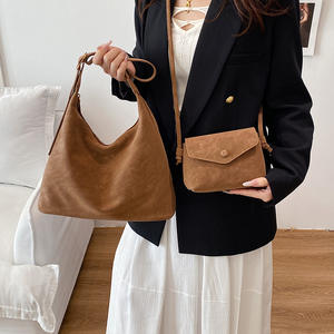 Sacs à bandoulière en PU souple pour femmes et filles, nouveaux sacs fourre-tout en cuir de grande capacité pour étudiantes, idéaux pour les voyages - Product Image 1