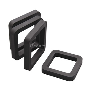 Bouchon de couvercle de tube d'attelage de <span class=keywords><strong>remorque</strong></span> ISO en caoutchouc noir 2 "en caoutchouc convient aux récepteurs d'attelage de <span class=keywords><strong>remorque</strong></span> Standard 2" L'échantillon peut être fourni - Product Image 2