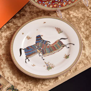 Service de table en porcelaine fine de haute qualité, motif cheval, tasse à café et soucoupe, assiettes de mariage, vente en gros - Product Image 4
