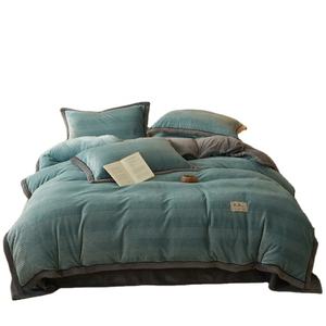 Set seprai Jacquard bulu susu kualitas tinggi, seprai penutup tempat tidur beludru musim dingin gaya baru 2024, sarung bantal mewah biru - Product Image 1