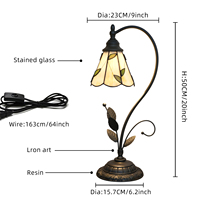 Lampe de table en verre teinté moderne de fabrication professionnelle, base en forme de feuille, lumière ambiante chaude, décoration de chevet de chambre à coucher