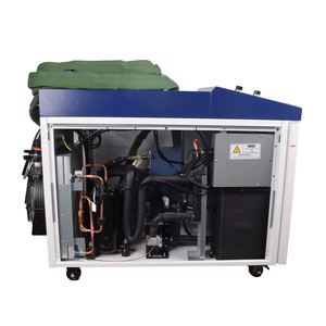 Machine de nettoyage au laser à fibre portative 1500W 2000W pour l'élimination de la rouille, de la peinture, de l'huile et de la graisse, nettoyeur laser pour unités métalliques industrielles - Product Image 5