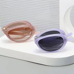 Gafas de Sol Plegables Retro 2025 con Logotipo Personalizado, con Remaches, Protección UV400, Ovaladas, para Hombre y Mujer - Product Image 2