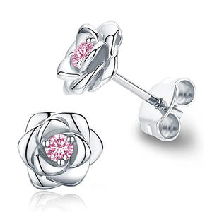 E4283 Orecchini in oro bianco con diamanti, taglio rotondo brillante, colore G, naturali, da donna, romantici, da indossare tutti i giorni - Product Image 3