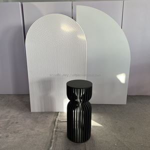 LISSE OME noir pvc rond gâteau affichage socle ensemble ondulation socle support pour fête mariage événement décor - Product Image 1