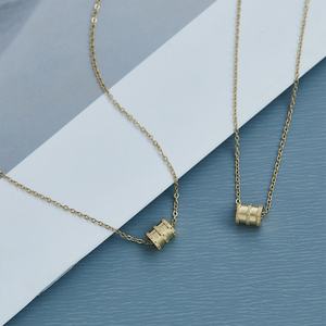 Collar con Colgante de Cintura para Mujer Xiao Man, Simple y Versátil, Chapado en Oro de 18K, Cadena de Acero Inoxidable, Joyería de Moda - Product Image 4