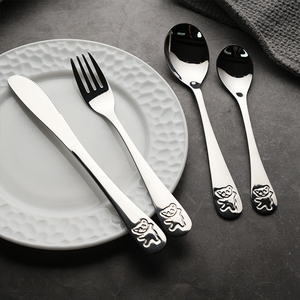Ensemble de vaisselle pour enfants standard du marché européen 430 en acier inoxydable dessin animé petite cuillère couteau à dîner <span class=keywords><strong>fourchette</strong></span> pour la fête à la maison des enfants - Product Image 1