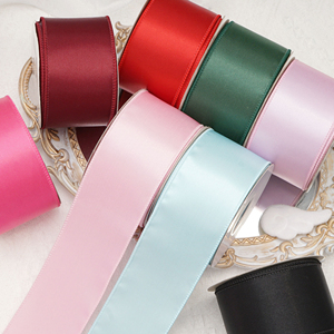 Pita Satin Poliester 63mm 10 yard Gulungan, Pita Dua Sisi dengan Tepi Kawat untuk Dekorasi Kemasan dan Kotak Hadiah Natal - Product Image 3