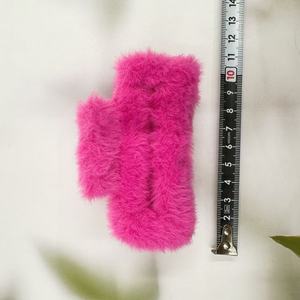 Autumn/Winter Plush Hair <b>Clip</b>, High-End Shark <b>Clip</b> for the Back of the Head, Plush Hair Accessory, 2 Yuan Department Store - Product Image 2