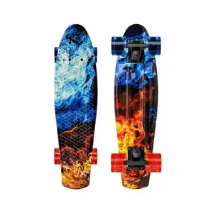 RTS bán buôn nhựa Skateboard ngoài trời cho người mới bắt đầu trẻ em Skateboard JX-2406S