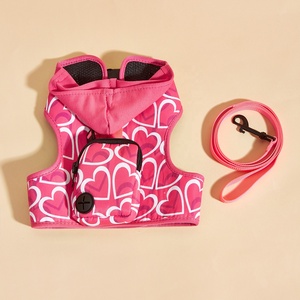 MIDEPET Nuevo Arnés para Perros Freedom Sin Tirones, Arnés para Mascotas con Capucha de Invierno, Lindo Estampado de Corazón, Correa de Nailon para Perros, Bolsa para Excrementos, para Perros y Gatos - Product Image 3