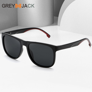 Gafas de Sol Deportivas Greyjack TR90 con Marco Cuadrado Negro Polarizadas UV400 para Hombre - Product Image 1