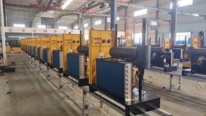 Compresseur d'<span class=keywords><strong>air</strong></span> à moteur refroidi par <span class=keywords><strong>air</strong></span> portable FGMI Factory Screw 10HP avec système de séchage 220V/380V 1,5m/min - Product Image 3