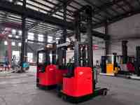Reach Stacker 2T ETM120 : Levage 6m, Mât Triplex, Batterie Plomb-Acide 48V/500Ah, Contrôleur Curtis, Caméra.